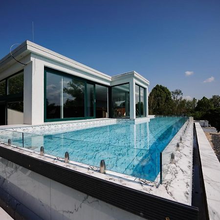 Villa Bauhaus Wellness Apartman 102 Σίοφοκ Εξωτερικό φωτογραφία
